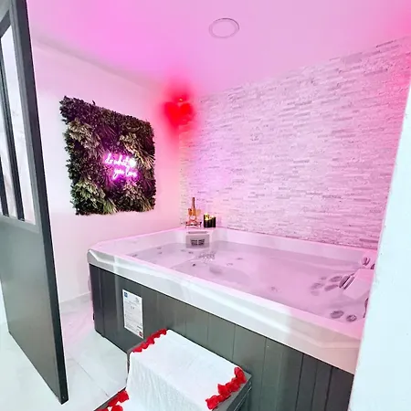 Apartment Dalikyda - Temptation - Jacuzzi & Private Cinema Le Havre