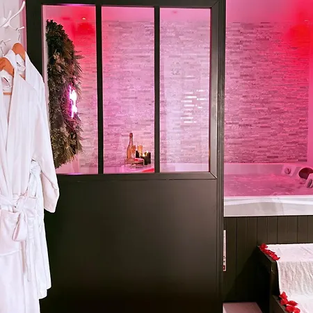 Dalikyda - Temptation - Jacuzzi & Private Cinema *