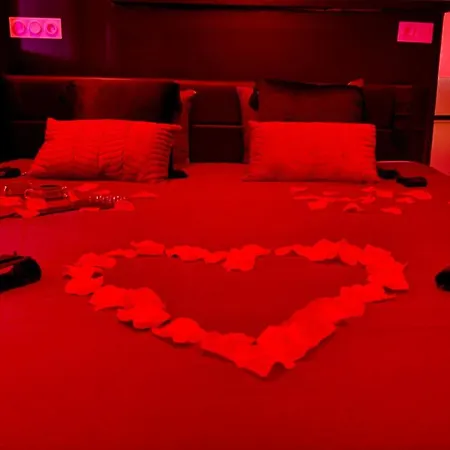 Dalikyda - Temptation - Jacuzzi & Private Cinema Le Havre