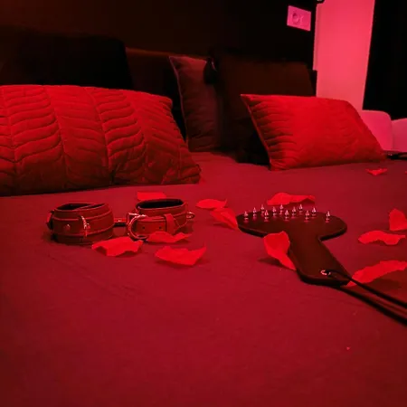 Apartment Dalikyda - Temptation - Jacuzzi & Private Cinema